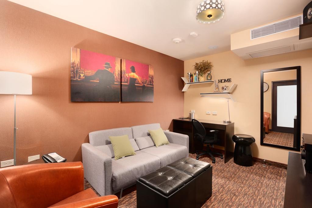 Howard Johnson Soho New York Bagian luar foto